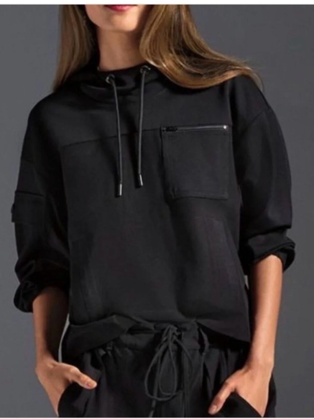 Cabi Quantum hoodie pullover style #4368 black size Medium